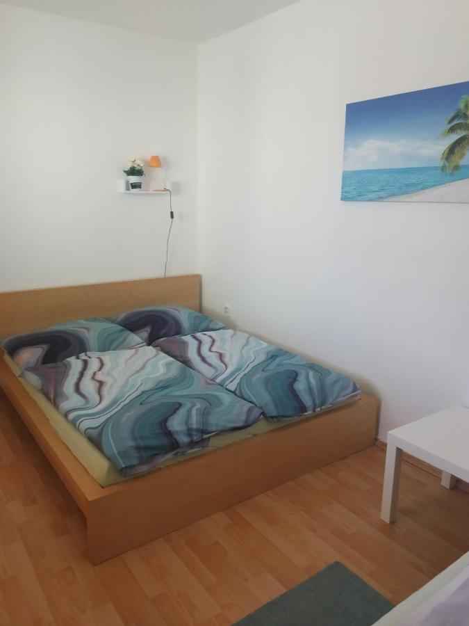 Apartman Blizko Brna S Dobovymi Dekoracemi Apartment Melcany Exterior foto